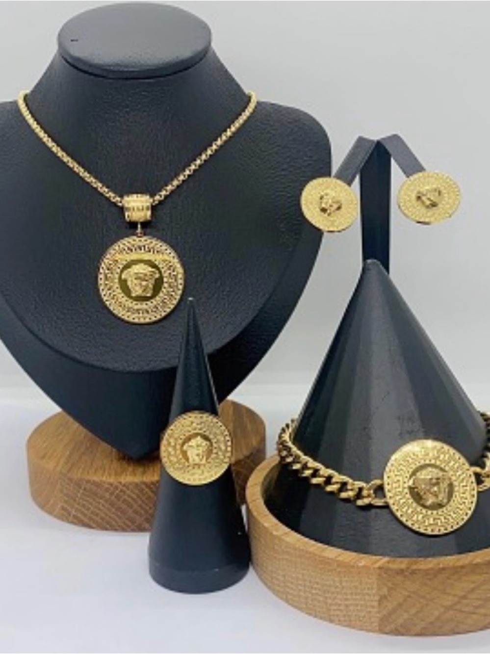 Gold Medallion Women's Jewelry Set - Necklace, Bracelet, Earrings